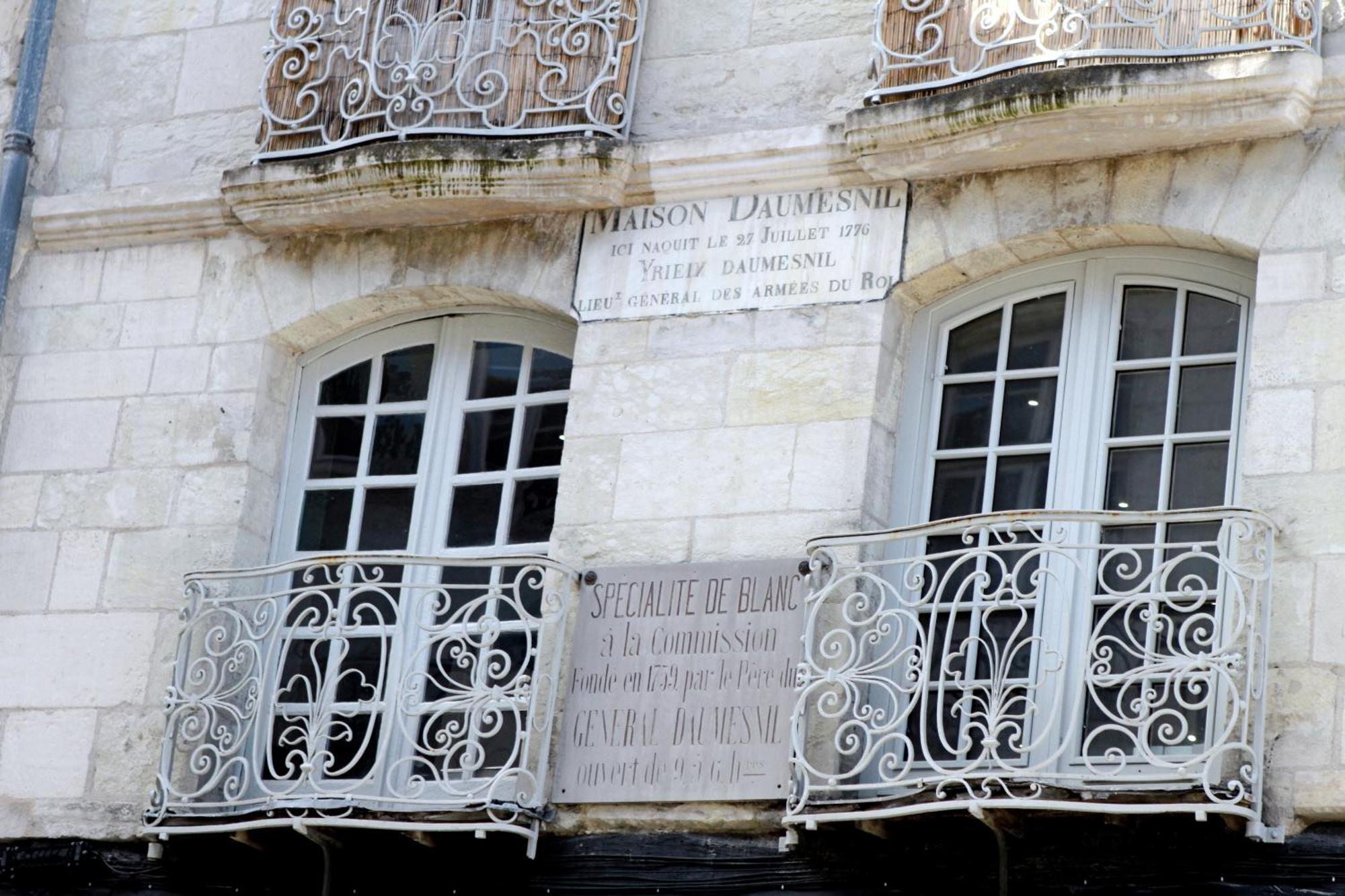 Appartement Le Clarte Périgueux Extérieur photo